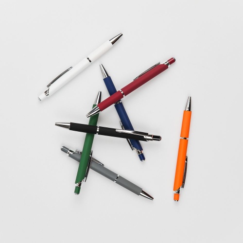 Ручка шариковая Chromos Soft Touch, красная фото 3 Ручка шариковая Chromos Soft Touch, красная фото 3