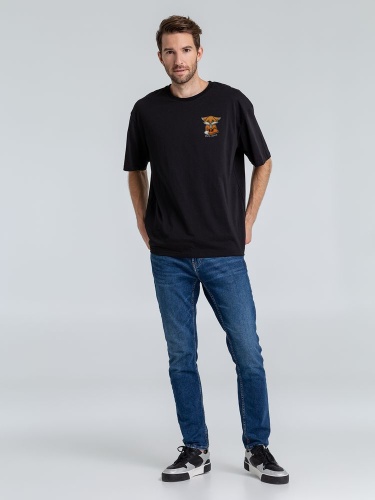 Футболка оверсайз «Cute Fire. Всех сжечь», черная фото 3