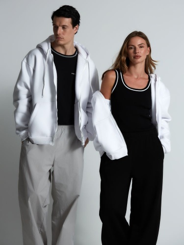 Толстовка унисекс оверсайз Zippy, белая фото 5