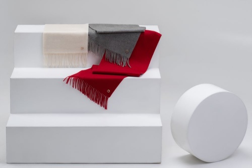 Шарф Graceful, красный фото 11