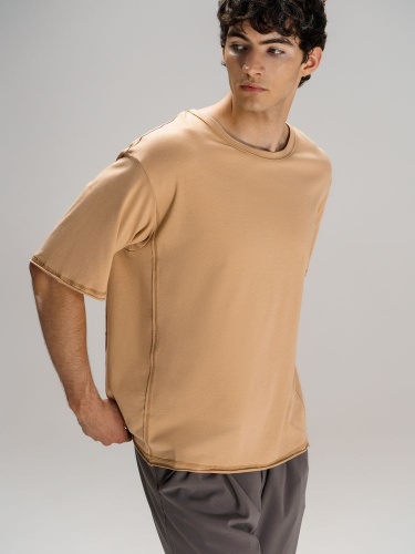 Футболка оверсайз унисекс Vozduh, бежевая Футболка оверсайз унисекс Vozduh, бежевая