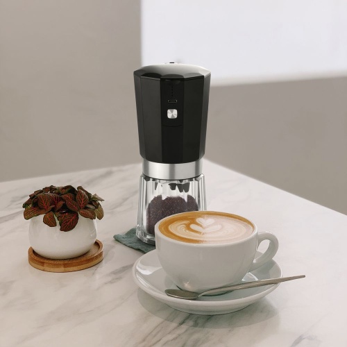 Портативная кофемолка Electric Coffee Grinder, черная с серебристым фото 10 Портативная кофемолка Electric Coffee Grinder, черная с серебристым фото 10
