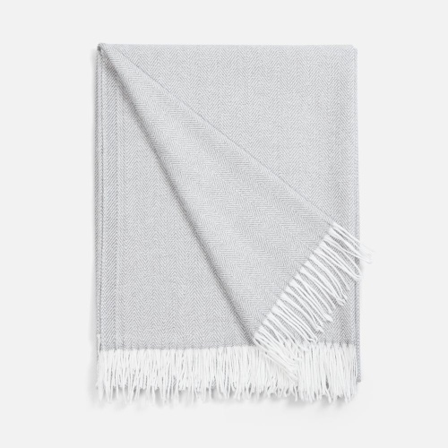 Плед «Гирвас», светло-серый фото 2 Плед «Гирвас», светло-серый фото 2