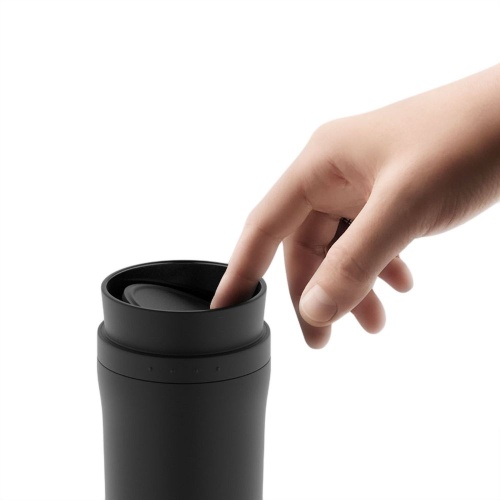 Термокружка Juta, черная фото 4 Термокружка Juta, черная фото 4