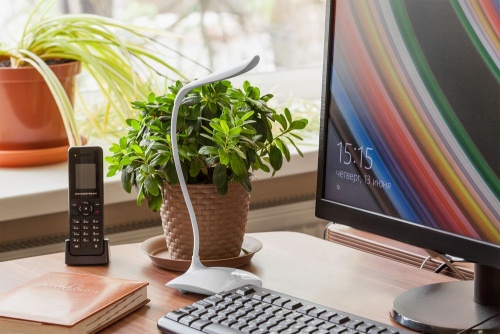 Беспроводная настольная лампа lumiFlex фото 8