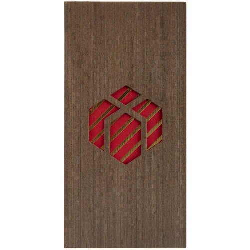 Открытка Season's Greetings, с изображением подарка Открытка Season's Greetings, с изображением подарка