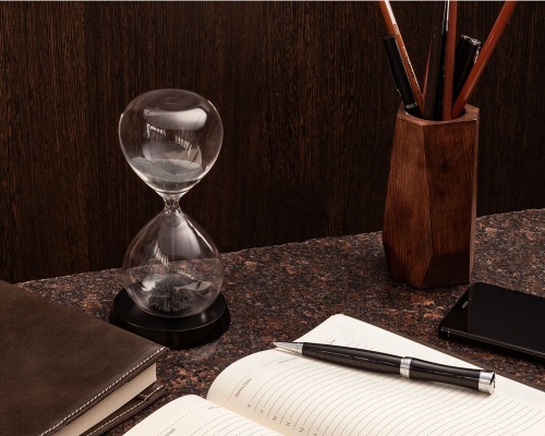 Магнитный антистресс Elusive Time, черный фото 3