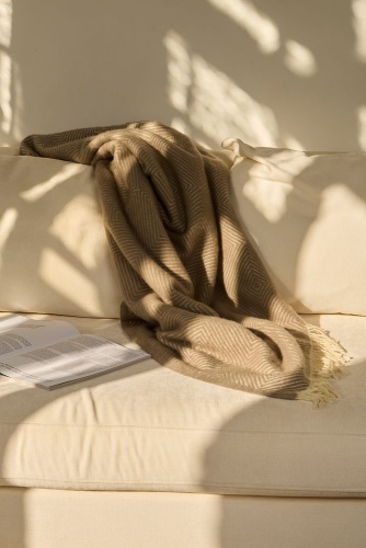 Плед «Тренто», бежевый фото 3 Плед «Тренто», бежевый фото 3