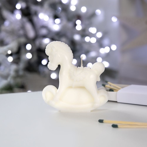 Свеча фигурная «Лошадка-качалка», белая фото 4 Свеча фигурная «Лошадка-качалка», белая фото 4