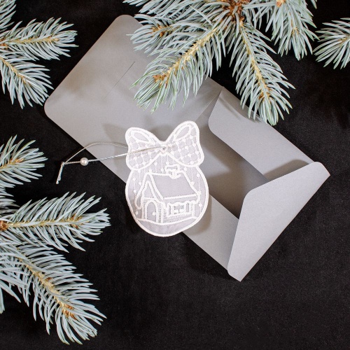 Подвеска вышивная «Домик» в конверте Подвеска вышивная «Домик» в конверте