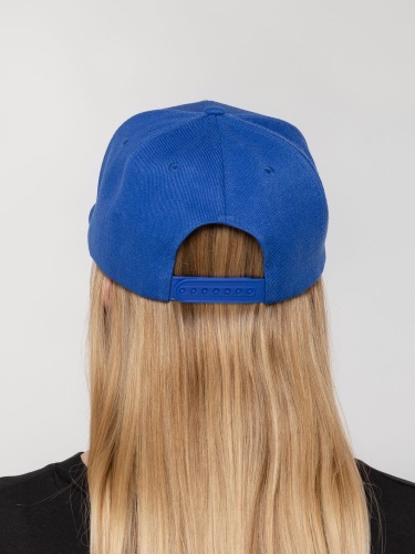 Бейсболка Snapback с прямым козырьком, ярко-синяя фото 8 Бейсболка Snapback с прямым козырьком, ярко-синяя фото 8