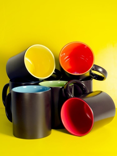 Кружка-хамелеон On Display, матовая, оранжево-черная фото 8 Кружка-хамелеон On Display, матовая, оранжево-черная фото 8