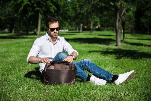 Сумка для ноутбука с внешним аккумулятором reGenerate фото 12 Сумка для ноутбука с внешним аккумулятором reGenerate фото 12