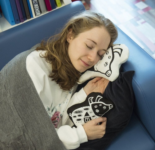 Игрушка «Свинка, витающая в облаках», белая фото 8