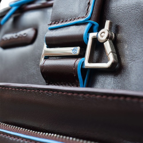 Сумка мужская для ноутбука Piquadro Blue Square, коричневая фото 7 Сумка мужская для ноутбука Piquadro Blue Square, коричневая фото 7