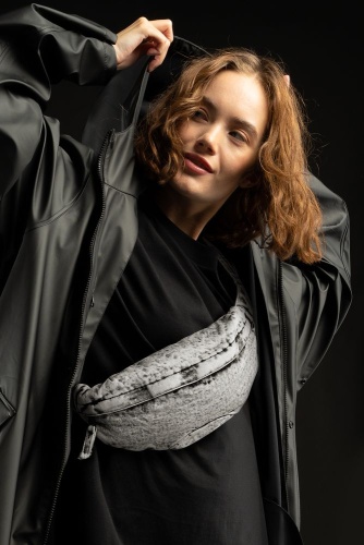 Поясная сумка W6, серая Поясная сумка W6, серая