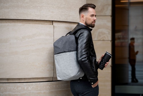 Термостакан Relief, черный с красным фото 8 Термостакан Relief, черный с красным фото 8