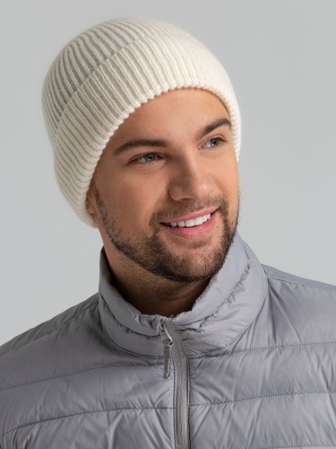 Шапка Bernard, молочно-белая фото 9 Шапка Bernard, молочно-белая фото 9